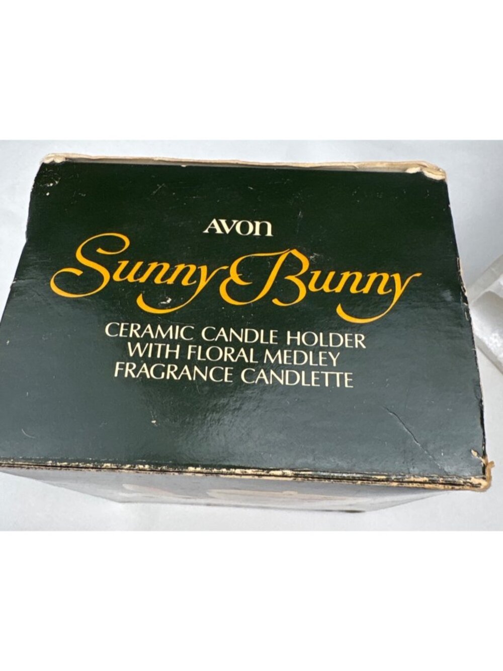 Avon Sunny Bunny Ceramic Candle Holder Floral Medley Candlelette Box 1981 - Picture 11 of 14